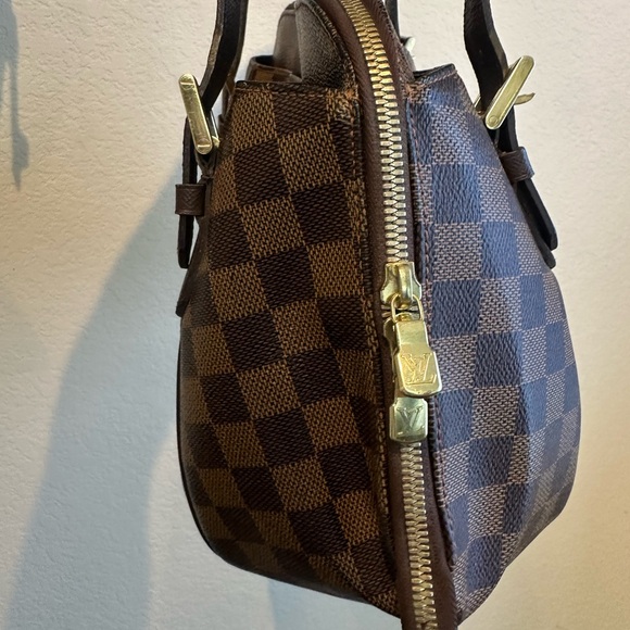 Louis Vuitton Damier Ebene Belem Shoulder Bag - Picture 6 of 14